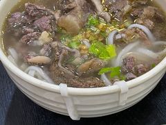 -飞厦老二手槌牛肉丸店