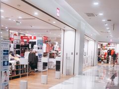 -优衣库(上海虹口龙之梦店)