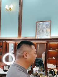 -绅仕門男士理发馆