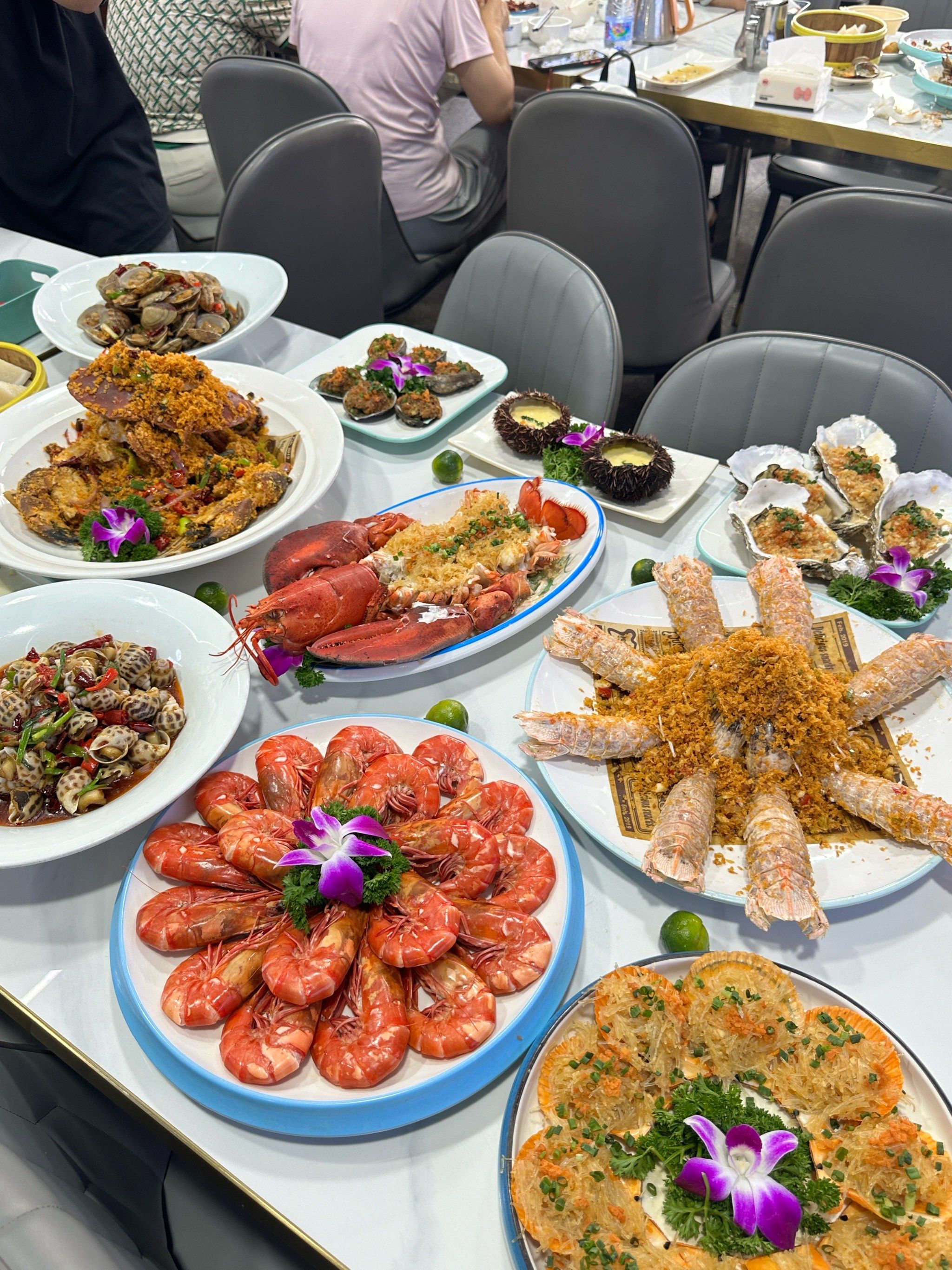 这才是三亚人的快乐大排档!