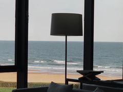 -青岛朗艺美术馆·海景咖啡