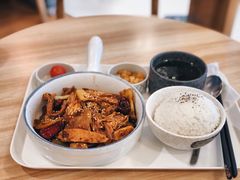 山城麻辣素香锅-轻蔬不用等·素食(江苏路店)
