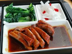 酱烧鸭腿饭-嘉旺(益华大厦店)