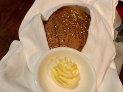 餐前面包-食间牛排(湖西路店)