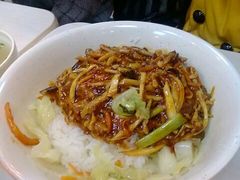 鱼香肉丝-咬不得高祖生煎·简餐(高银街店)
