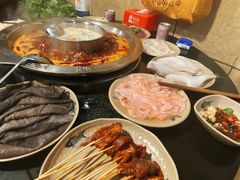 -洞亭火锅(防空洞总店)