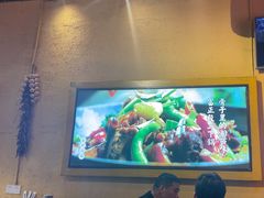 -富正毅三下锅·湘西韵味(天门山索道店)
