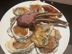 -大中华希尔顿酒店-念自助餐·嗨啤·小龙虾