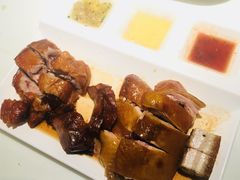 -新大咀港式茶餐厅(宝山万达店)