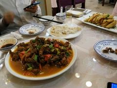 -马尔龙新疆饭店·清真(瑞景店)