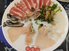 -桥香园过桥米线(国贸店)