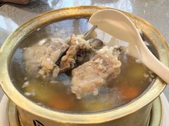 -汗腾格里·风味餐厅(新疆驻京办店)
