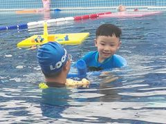 -龙格亲子游泳·水育早教运动中心(绿城店)