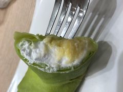 榴莲班戟-佰搭果·广式茶餐厅(西华路店)