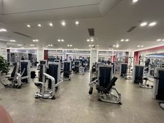 -英派斯健身旗舰店(海信国际中心馆)