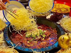-江湖小牛·水煮牛排火锅(欧亚新生活购物广场店)