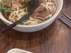 -李先生牛肉面大王(北京站售票厅餐厅)