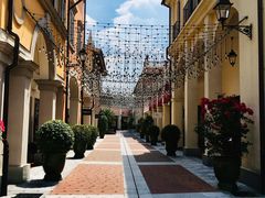 -佛罗伦萨小镇广佛名品奥特莱斯(疏港路店)