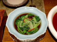 -迪拜杭州风味音乐餐厅(杭州首店 湖滨步行街店)