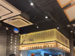 -馋三尺蟹粉小笼(人民广场店)