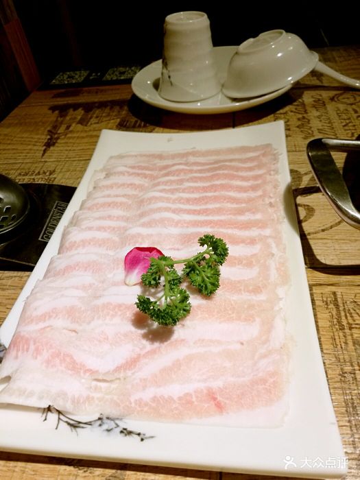 嗨锅(中山公园店)雪花猪颈肉图片 