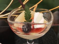 -亮马河饭店翠雅咖啡厅