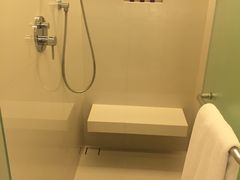 -阿瓦尼河滨曼谷酒店