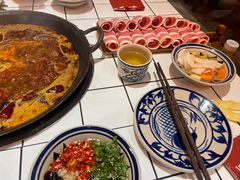 -旧街市鲜货老火锅(大光路店)