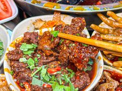 -邓莽子老火锅(中兴路总店)