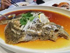 -万龙洲海鲜(大兴绿地缤纷城店)