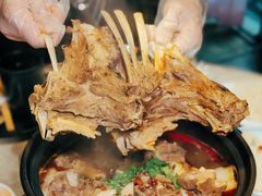 -沪小胖小龙虾(淮海中路旗舰店)