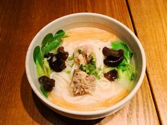 云南过桥米线-云海肴·汽锅鸡·云南菜(天山百盛优客店)