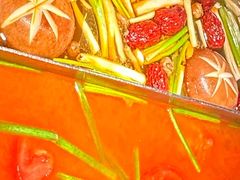 -湊湊火锅·茶憩(新中关购物中心店)