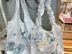 -猫的天空之城概念书店(印象城购物中心店)