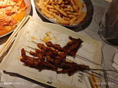 -巴厘龙虾·榜首油焖大虾(音乐学院·沿江酒馆店)