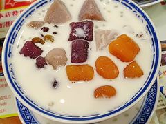 -捷信牛奶甜品世家(学府店)