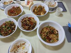 -笨罗卜浏阳菜馆(星沙店)