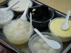 -百花传统甜品店(原址店)