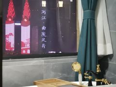 -闲隅江景艺术酒店(解放碑洪崖洞总店)