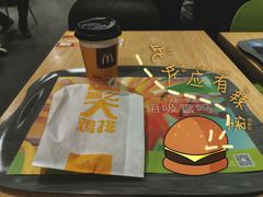 -麦当劳(金狮广场店)