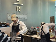 -星巴克臻选(深圳龙华红山天虹店)