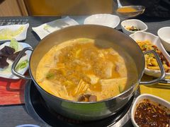 豆米火锅小锅-四季喧黔味豆米火锅(万达广场店)