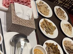 -天宜隆蘑菇宴火锅(石景山旗舰店)