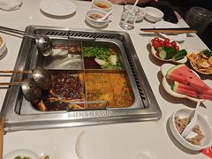 -海底捞火锅(长宁路龙之梦店)