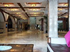 -山明水秀大饭店