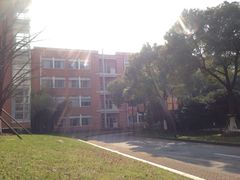 -华东师范大学第二附属中学(张江校区)