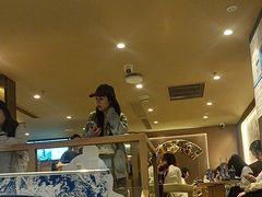 -霸王茶姬(上海恒基名人店)