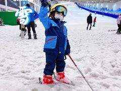 -乔波室内滑雪场