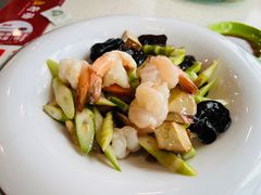 -巧克力渔家.小船海鲜胶东菜(万平口店)