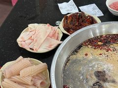 -储奇门鳝鱼火锅(总店)